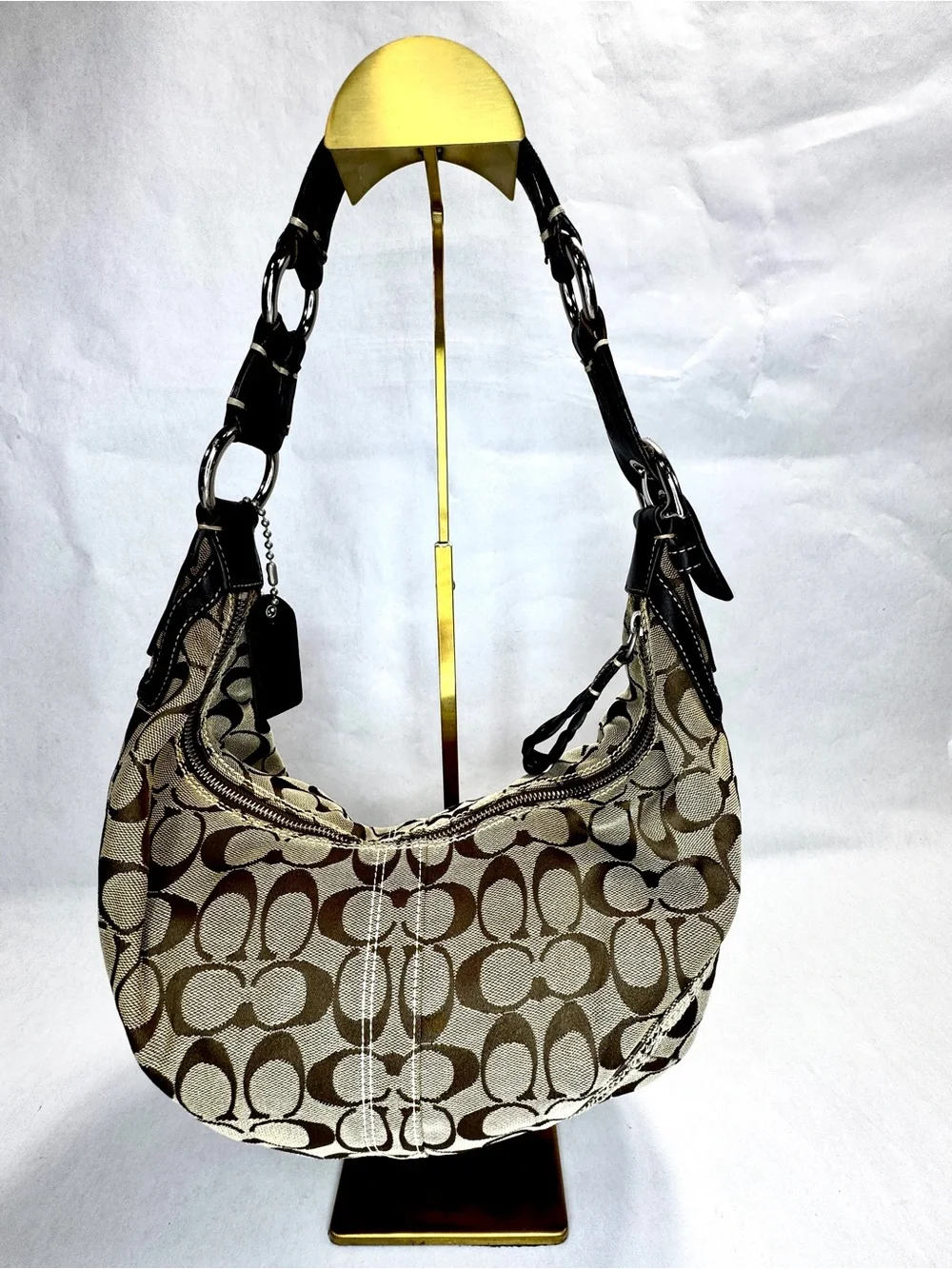 Coach K0668-10601 Signature Jacquard Hobo Shoulder Bag Brown